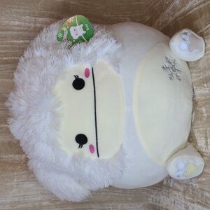 NWT 16" Ever Bigfoot Squishmallow